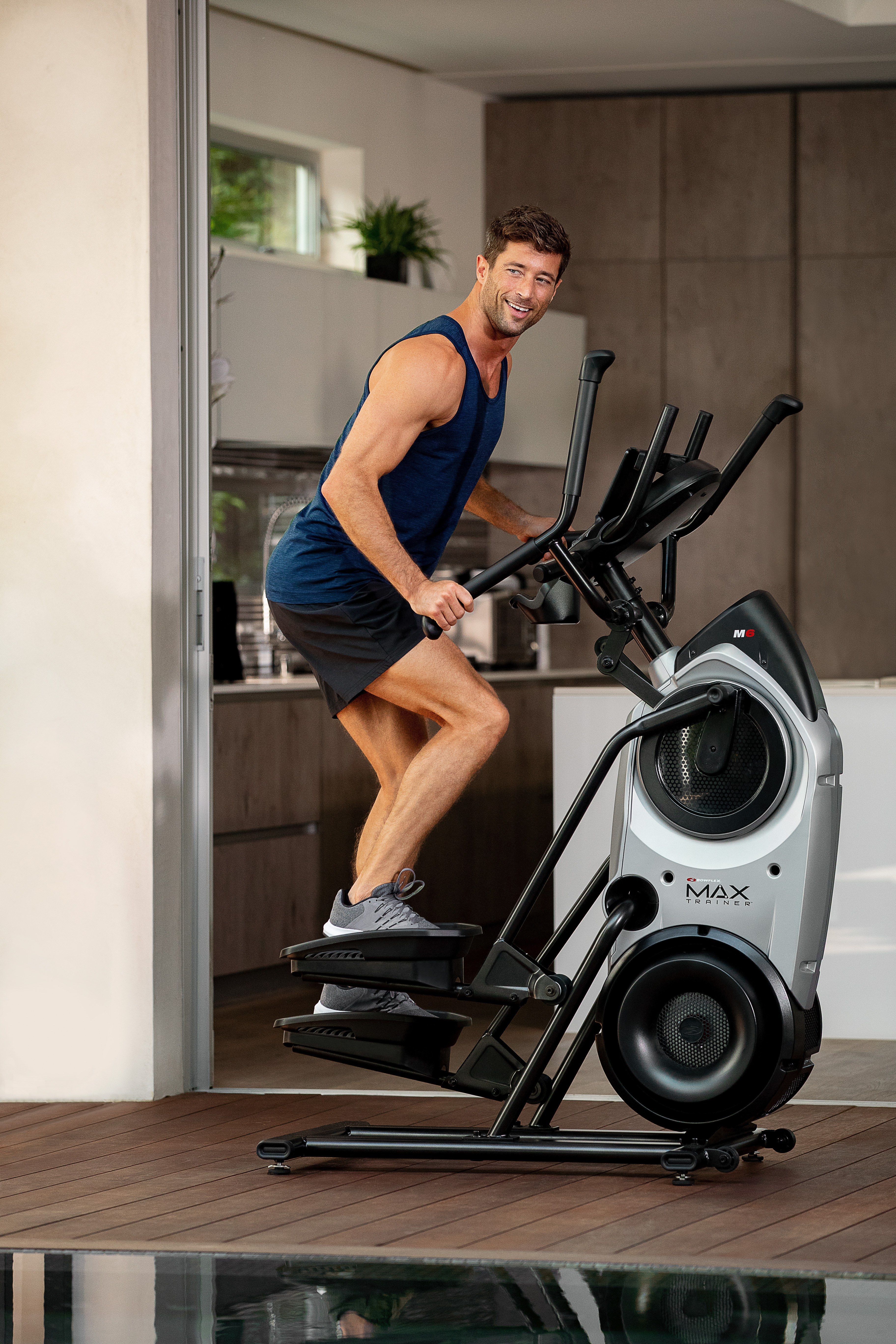 Bowflex Max Trainer M6i